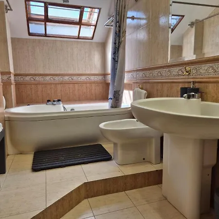 1a152 El Veleru Popa Apartment Gijon