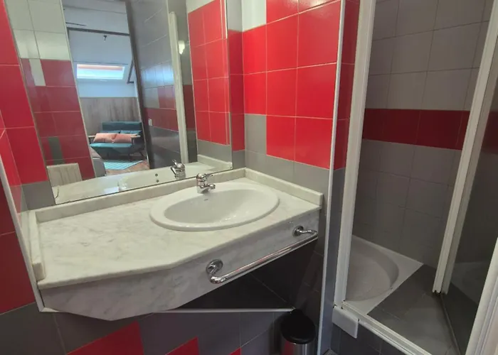 El Veleru Χιχόν